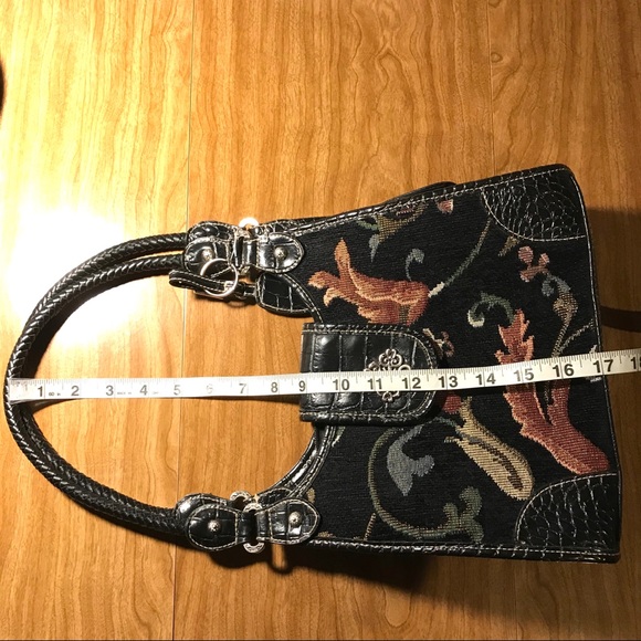 Vintage Western Floral Tapestry Handbag - Picture 9 of 10